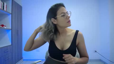 Candy Dowson online show from 03-07-26, 05:43