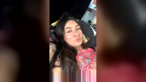 Snapshot of candygirl_24 chatting on 12-15-25, 06:45 candygirl_24 online show from 12-15-25, 06:45