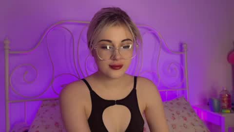 You can call me HH online show from 12-16-25, 05:51