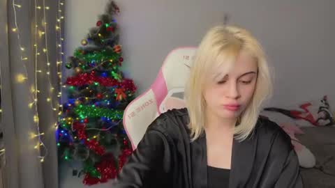 You can call me HH online show from 01-06-26, 05:49