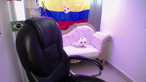 Snapshot of candyhot_tk chatting on 07-15-26, 03:23 candy online show from 07-15-26, 03:23