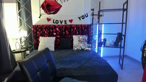 Sofia online show from 02-09-26, 12:36