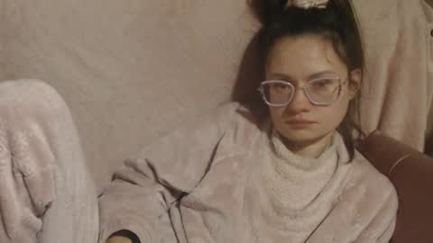 say meow and send tip  online show from 02-25-26, 09:02