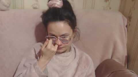 say meow and send tip  online show from 03-01-26, 12:18