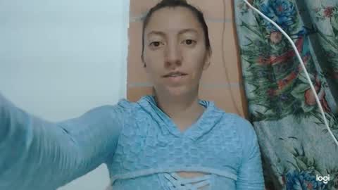 candymilfff online show from 03-10-25, 02:28