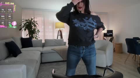 Gabriela K girl online show from 09-28-25, 08:03