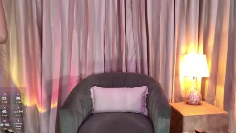 Isabella online show from 03-22-26, 12:30