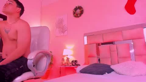 Snapshot of candyygirl_1 chatting on 01-10-26, 07:04 Candy online show from 01-10-26, 07:04