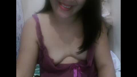 Snapshot of candyyonah03 chatting on 09-28-25, 02:06 candyyonah03 online show from 09-28-25, 02:06