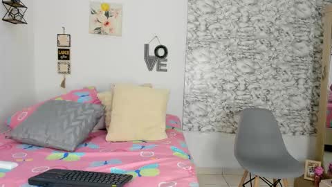 Canhela online show from 11-06-25, 08:43