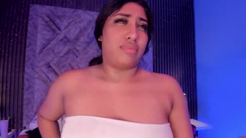 GABRIELA LOPEZ online show from 02-19-25, 04:01