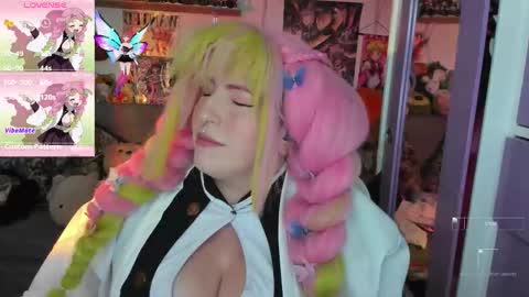 Snapshot of canndy_new chatting on 09-11-25, 07:03 Canndyy Daniela online show from 09-11-25, 07:03