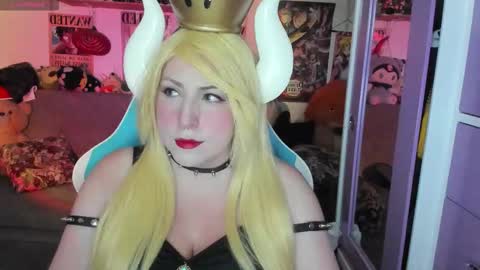 Snapshot of canndy_new chatting on 10-06-25, 05:21 Canndyy Daniela online show from 10-06-25, 05:21