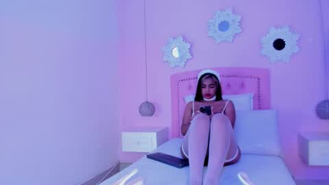 Snapshot of cannelasmith chatting on 11-26-25, 06:20 cannelasmith online show from 11-26-25, 06:20