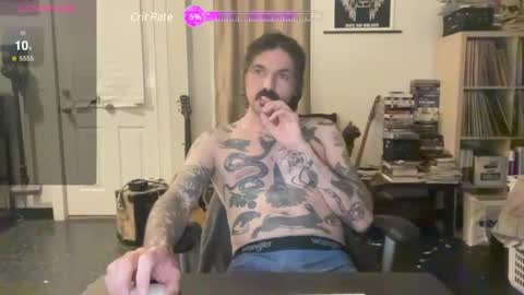 Snapshot of cantleavethehouse chatting on 03-10-25, 04:38 cantleavethehouse online show from 03-10-25, 04:38