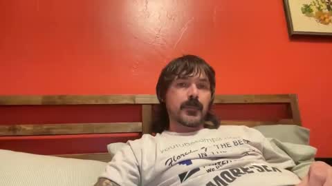 Snapshot of cantleavethehouse chatting on 10-20-25, 10:43 cantleavethehouse online show from 10-20-25, 10:43