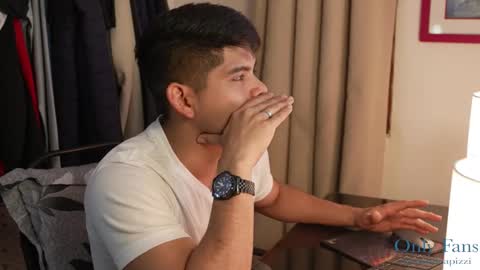 Snapshot of capizzi_ chatting on 12-01-24, 09:26 David Capizzi online show from 12-01-24, 09:26