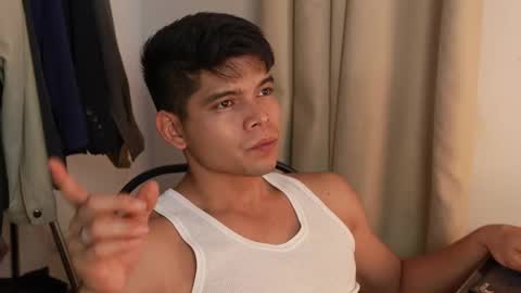 Snapshot of capizzi_ chatting on 12-05-24, 04:53 David Capizzi online show from 12-05-24, 04:53