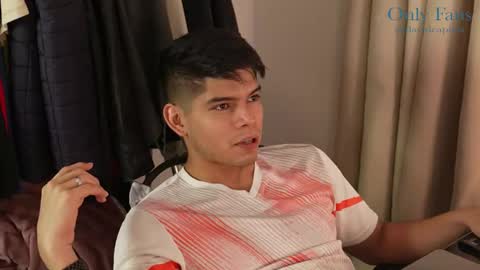 Snapshot of capizzi_ chatting on 12-09-24, 09:37 David Capizzi online show from 12-09-24, 09:37