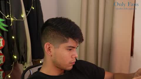 Snapshot of capizzi_ chatting on 12-11-24, 11:43 David Capizzi online show from 12-11-24, 11:43