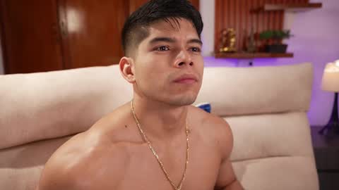 Snapshot of capizzi_ chatting on 09-26-25, 02:48 David Capizzi online show from 09-26-25, 02:48