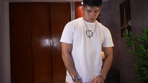 Snapshot of capizzi_ chatting on 11-08-25, 03:18 David Capizzi online show from 11-08-25, 03:18