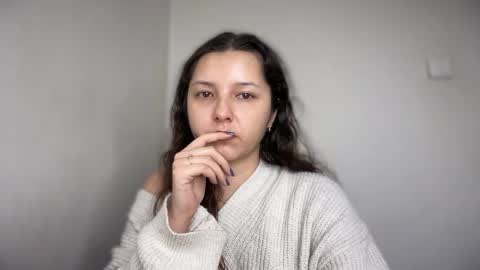 Emma online show from 01-14-26, 06:52