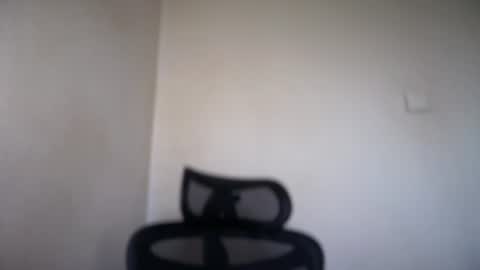 Snapshot of cappuccinokiss chatting on 07-09-26, 07:45 Emma online show from 07-09-26, 07:45