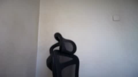 Snapshot of cappuccinokiss chatting on 07-20-26, 05:44 Emma online show from 07-20-26, 05:44