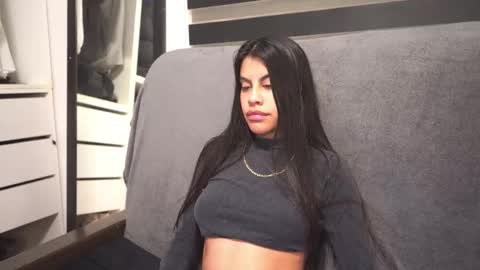 Miyah online show from 12-22-25, 04:31