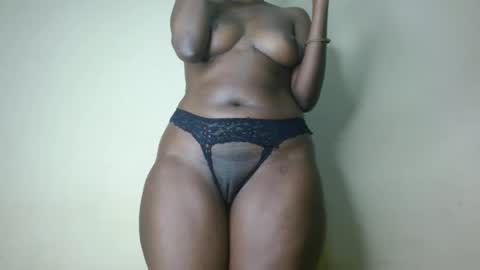 Snapshot of caramelebony_ chatting on 03-07-25, 03:39 caramelebony_ online show from 03-07-25, 03:39