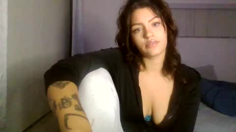 Snapshot of caramelmami26 chatting on 01-07-25, 03:35 caramelmami26 online show from 01-07-25, 03:35