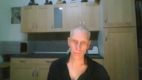 caravelle online show from 12-29-24, 08:37