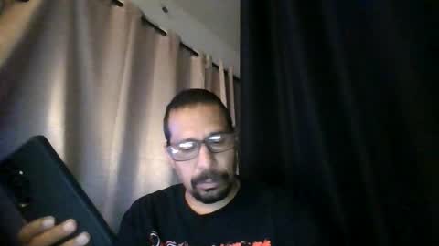 Snapshot of cargopipe2000 chatting on 10-28-25, 07:23 Adams huge online show from 10-28-25, 07:23