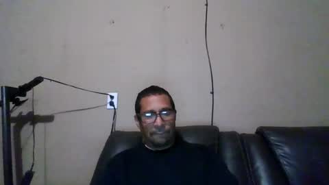 Snapshot of cargopipe2000 chatting on 11-29-25, 06:16 Adams huge online show from 11-29-25, 06:16