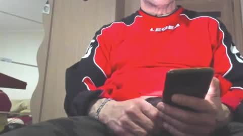 Laz online show from 02-08-26, 07:17