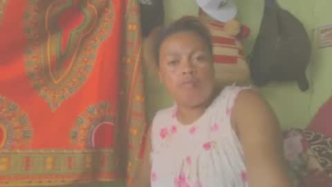 Snapshot of carinesexy69 chatting on 01-13-25, 12:24 carinesexy69 online show from 01-13-25, 12:24