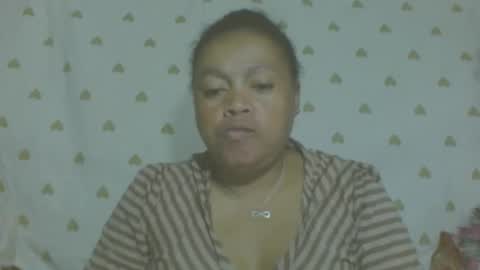 carinesexy69 online show from 05-12-26, 11:51