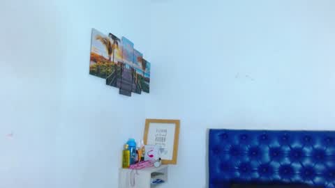 Carla online show from 02-02-25, 05:59