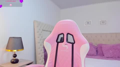 Snapshot of carla_perez_ chatting on 10-03-25, 12:51 carla perez 5pm 1 am online show from 10-03-25, 12:51