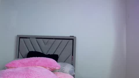 Snapshot of carla_santini chatting on 03-07-25, 02:15 Carla Santini online show from 03-07-25, 02:15