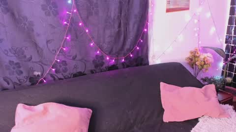 Carla online show from 02-09-25, 03:32