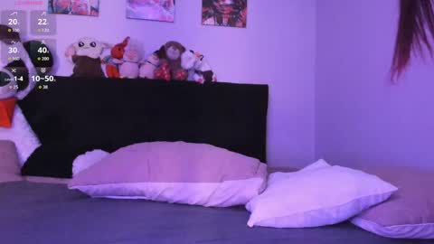 Snapshot of carla_smith__ chatting on 04-12-26, 03:44 Carla online show from 04-12-26, 03:44