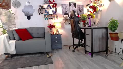 Carla independent model    online show from 04-05-26, 01:58