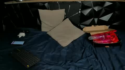 carlamarrinson online show from 02-22-25, 12:19