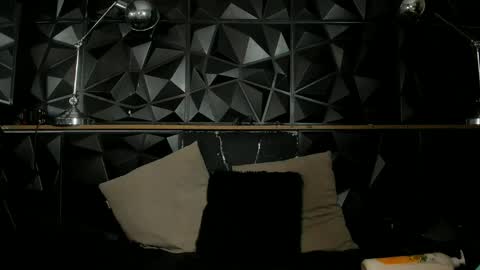 Snapshot of carlamarrinson chatting on 02-24-25, 01:31 carlamarrinson online show from 02-24-25, 01:31