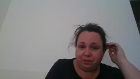 Snapshot of carlaruth chatting on 09-27-25, 06:13 Carlaruth online show from 09-27-25, 06:13