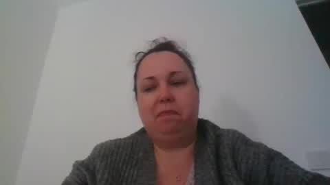 Snapshot of carlaruth chatting on 09-29-25, 02:27 Carlaruth online show from 09-29-25, 02:27