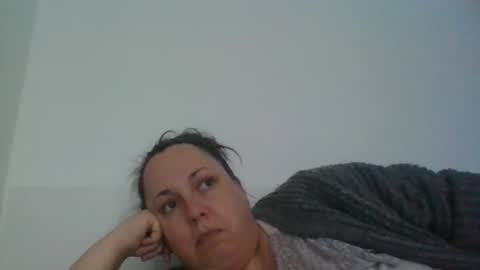 Snapshot of carlaruth chatting on 09-29-25, 02:33 Carlaruth online show from 09-29-25, 02:33