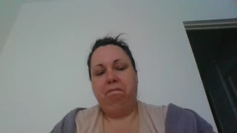 Snapshot of carlaruth chatting on 11-09-25, 05:50 Carlaruth online show from 11-09-25, 05:50